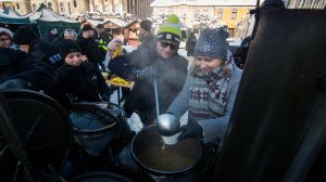 Tradycyjna zupa wigilijna na pszczyńskim rynku